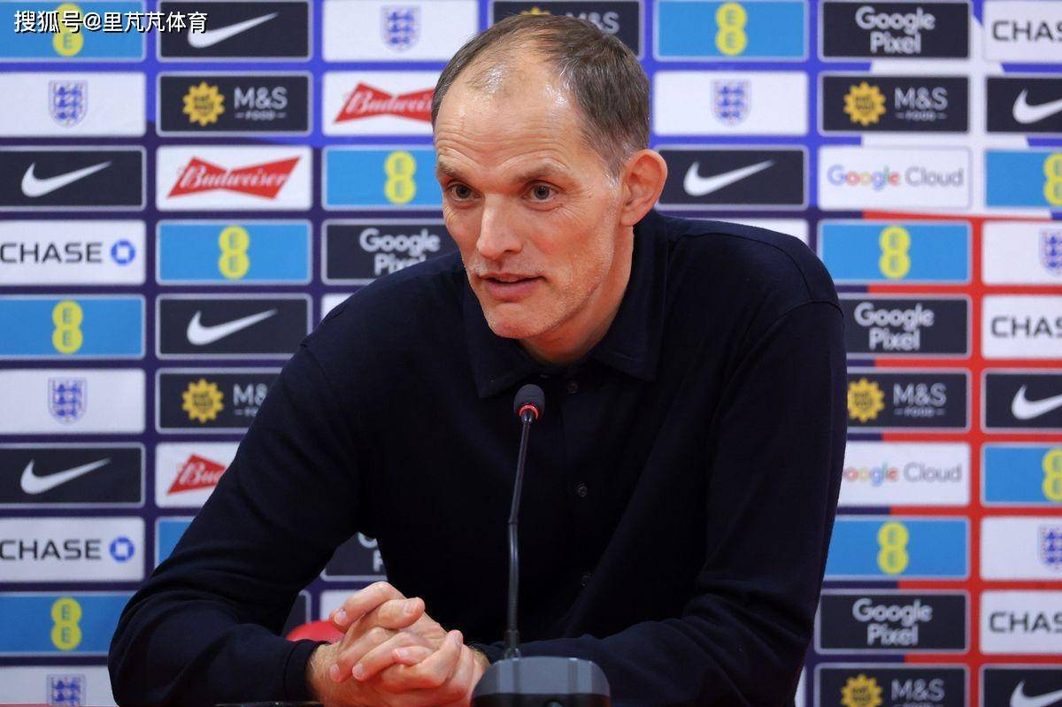 寒王出色发挥让图赫尔挑花眼，相比贝林及福登，他更像10号球员